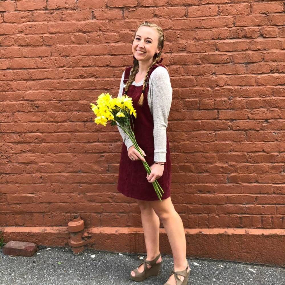 Meet your Posher, Lauren